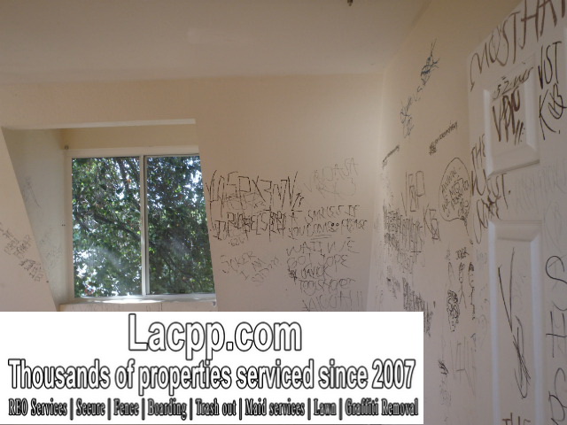 Graffiti removal services Pasadena LACPP